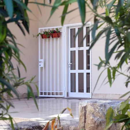 Sundelight Apartman